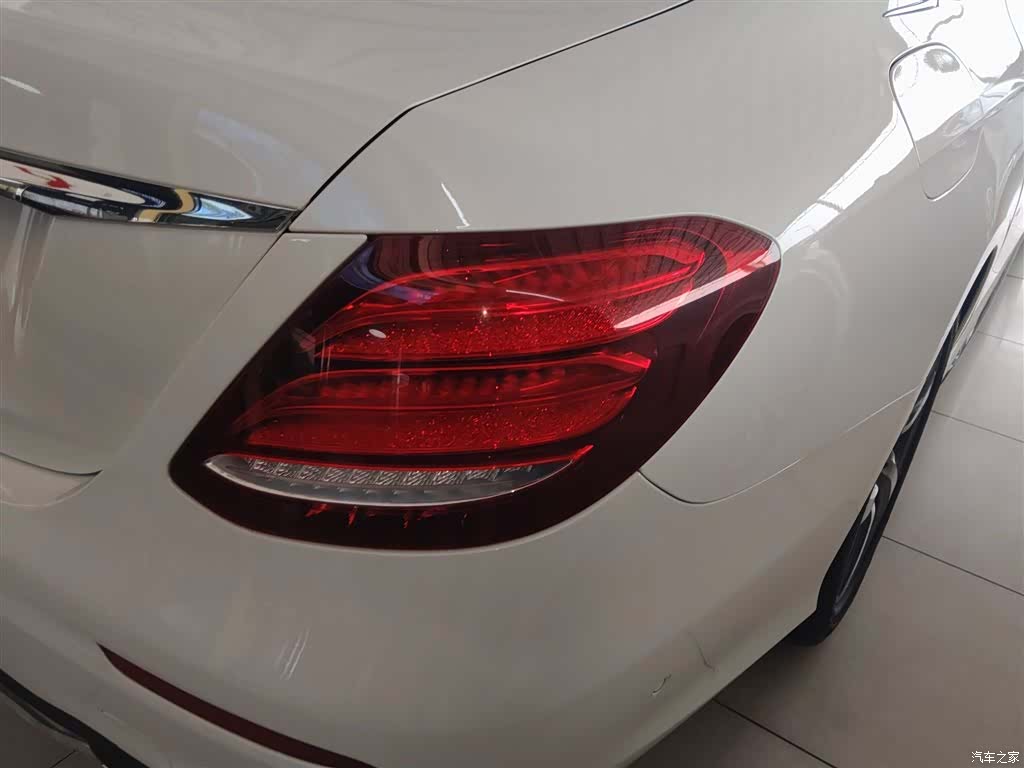 Mercedes-Benz E-Class, 2017 8