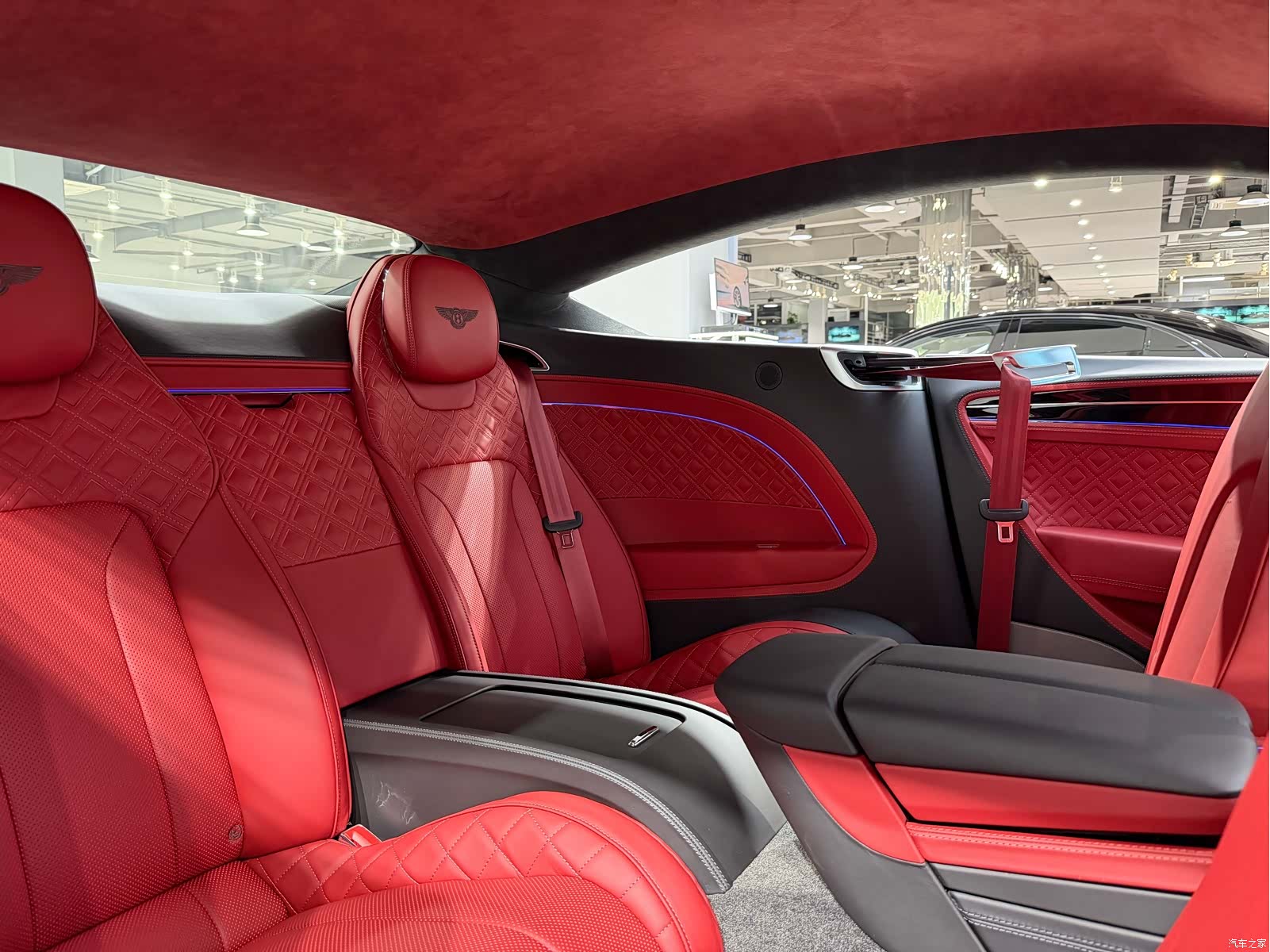 Bentley Continental GT, 2021 10