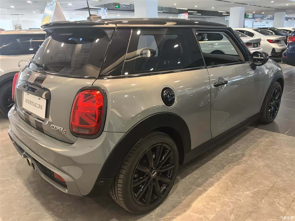 Mini Cooper, 2021 4