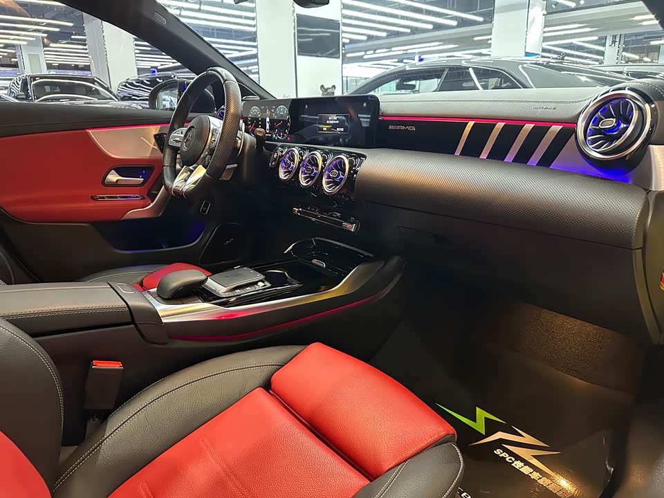 Mercedes-Benz CLA AMG