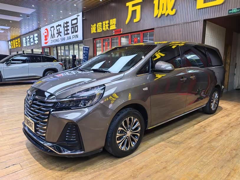 Buick GL8