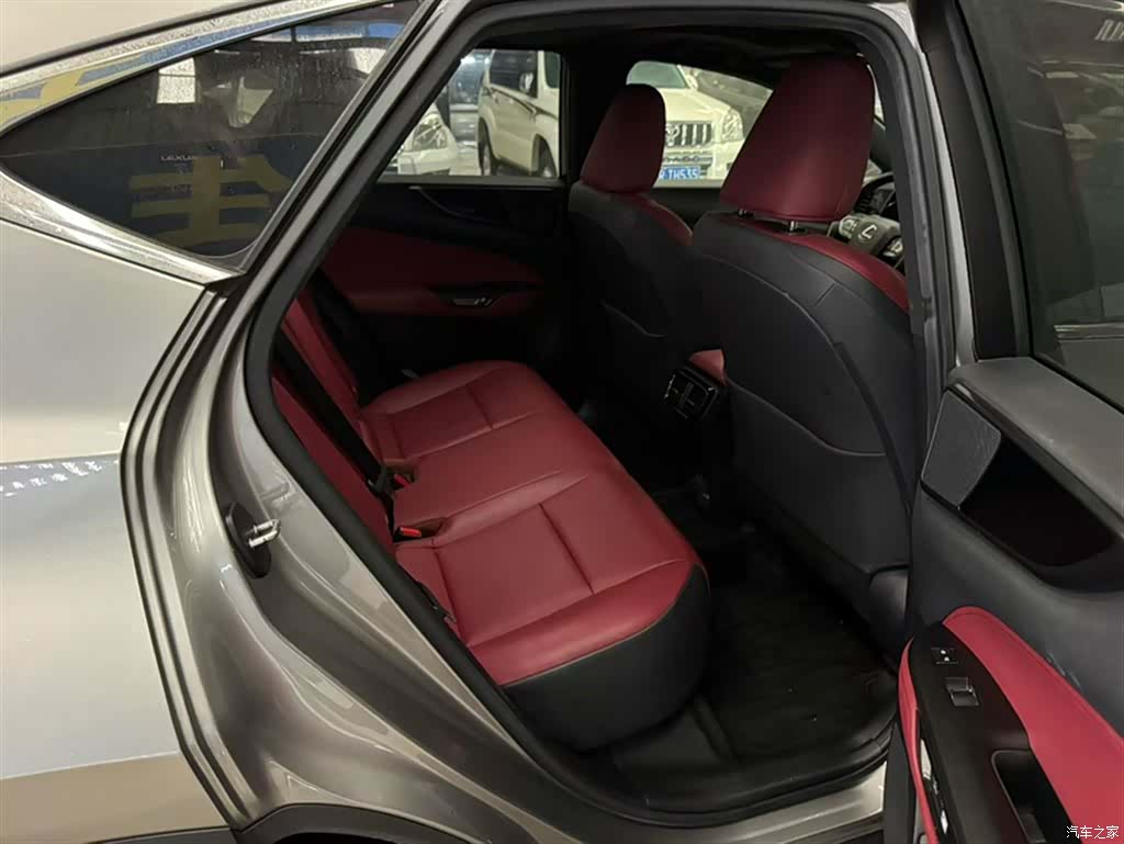 Lexus NX, 2023 14