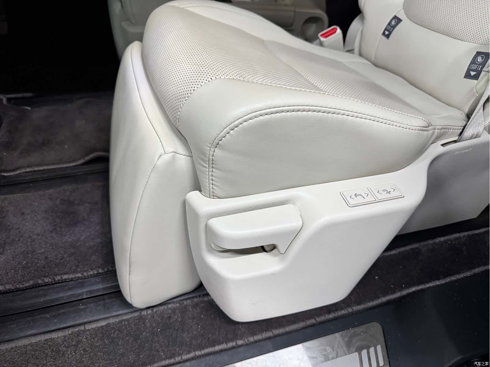Toyota Sienna, 2025 15