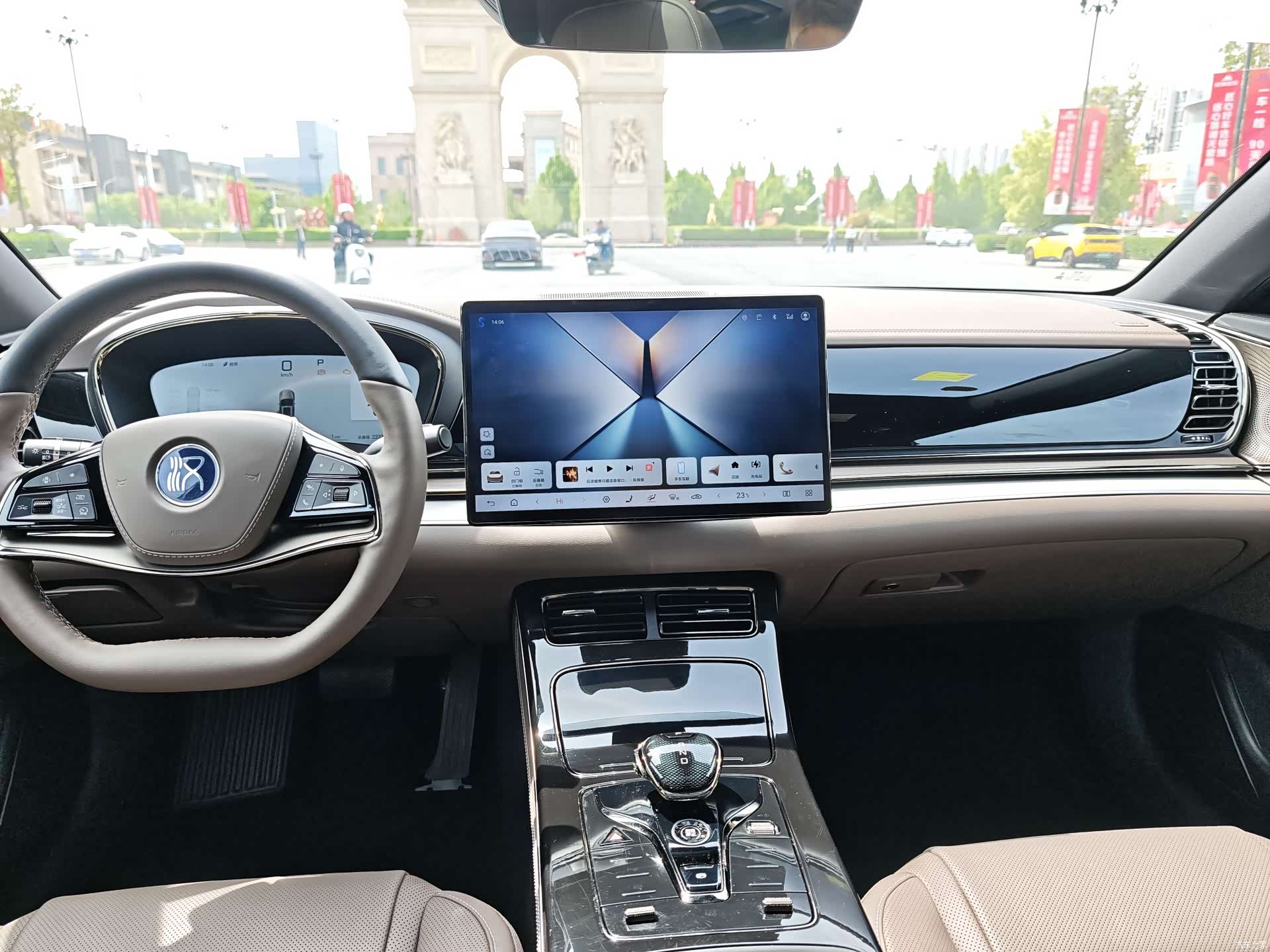 BYD Han, 2025 14