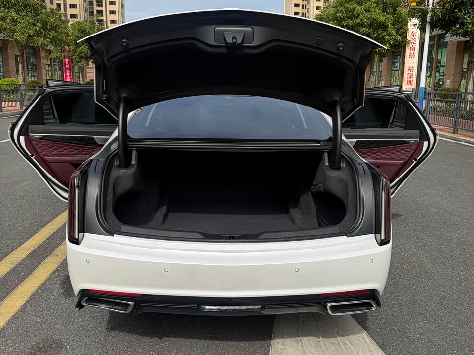 Cadillac CT6