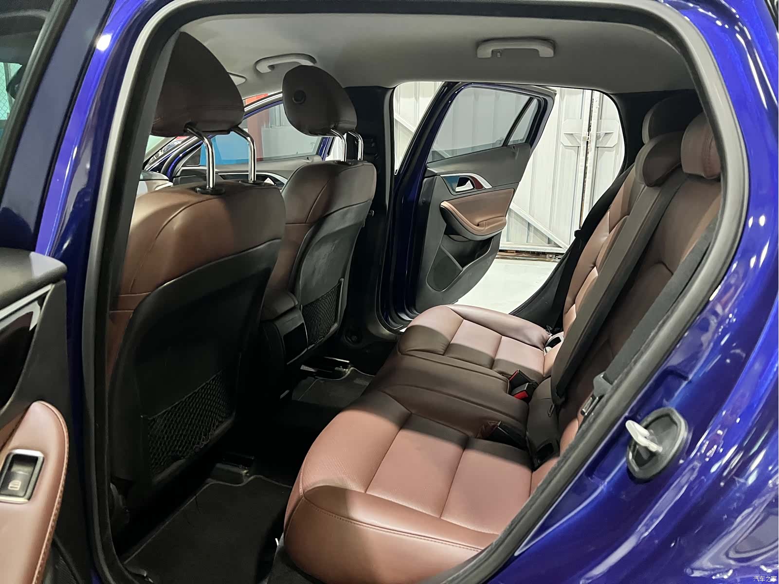 Infiniti QX30, 2018 6