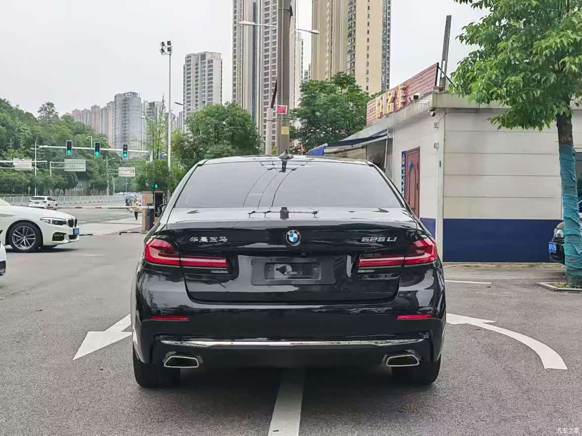 BMW 5 Series, 2024 8