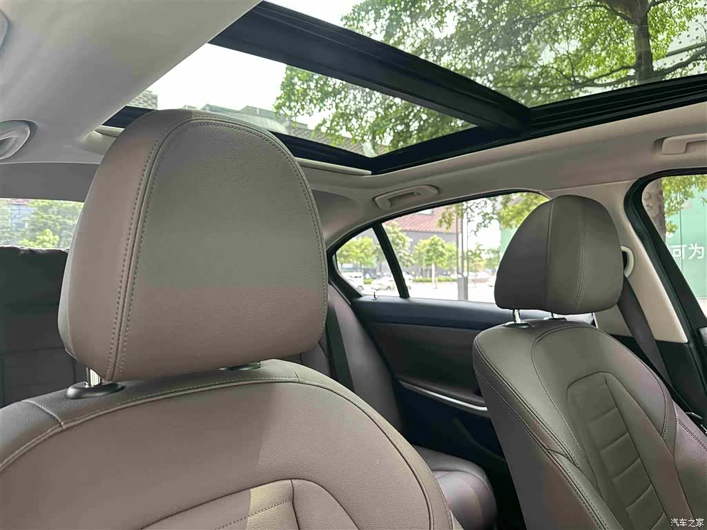 BMW 3 Series, 2020 22