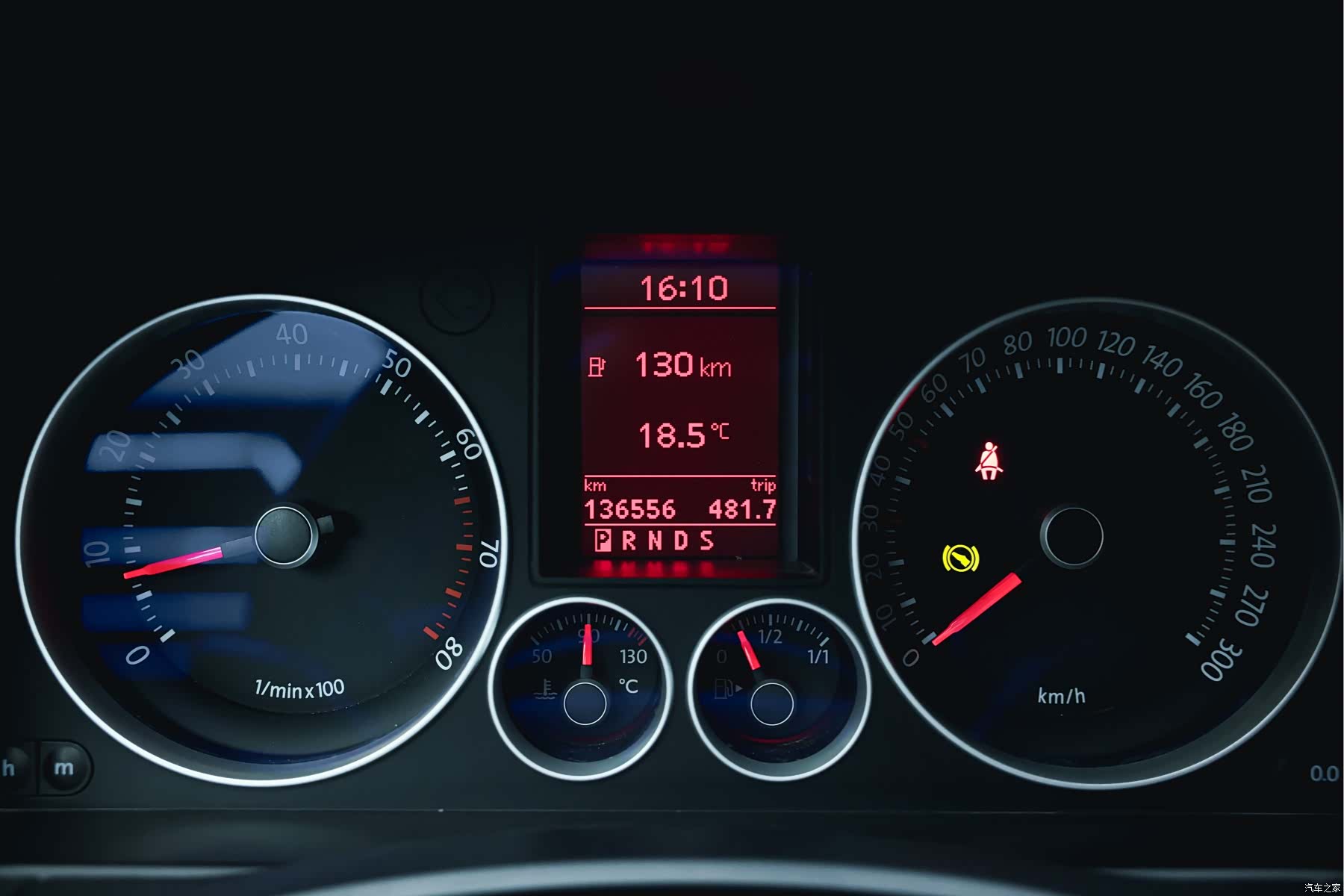 Volkswagen Golf, 2008 12