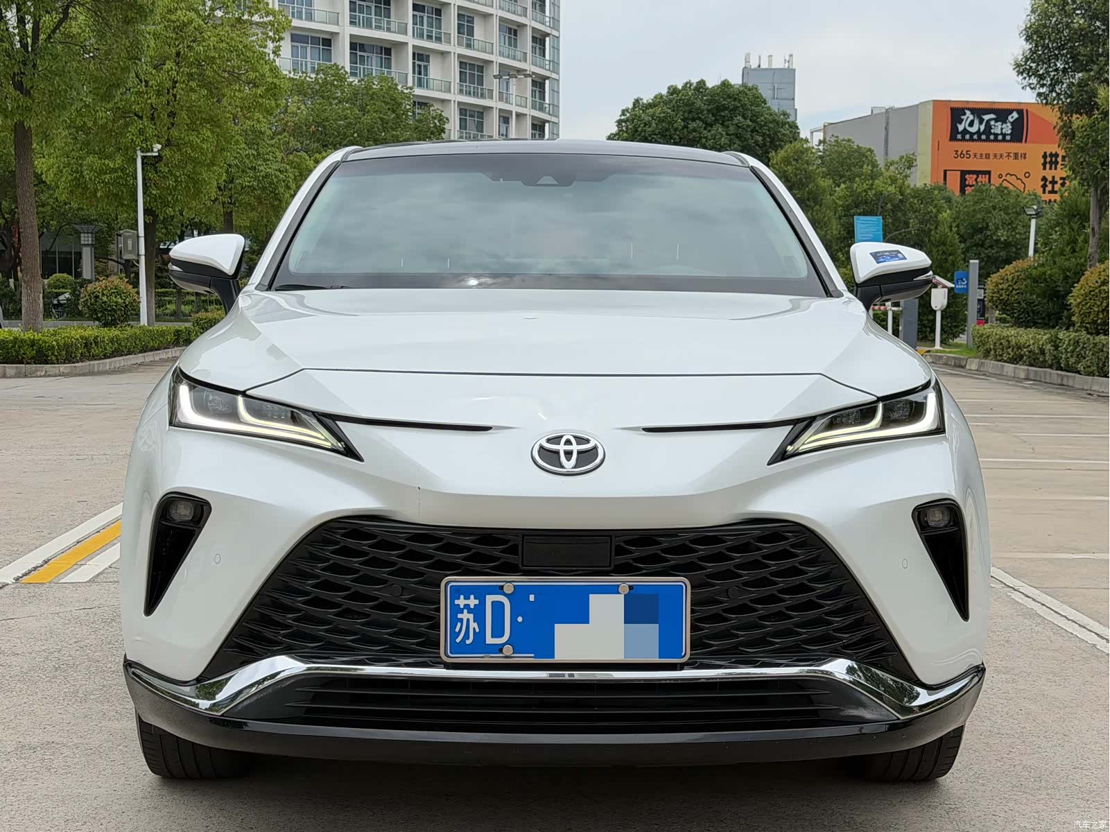 Toyota Venza, 2022 1