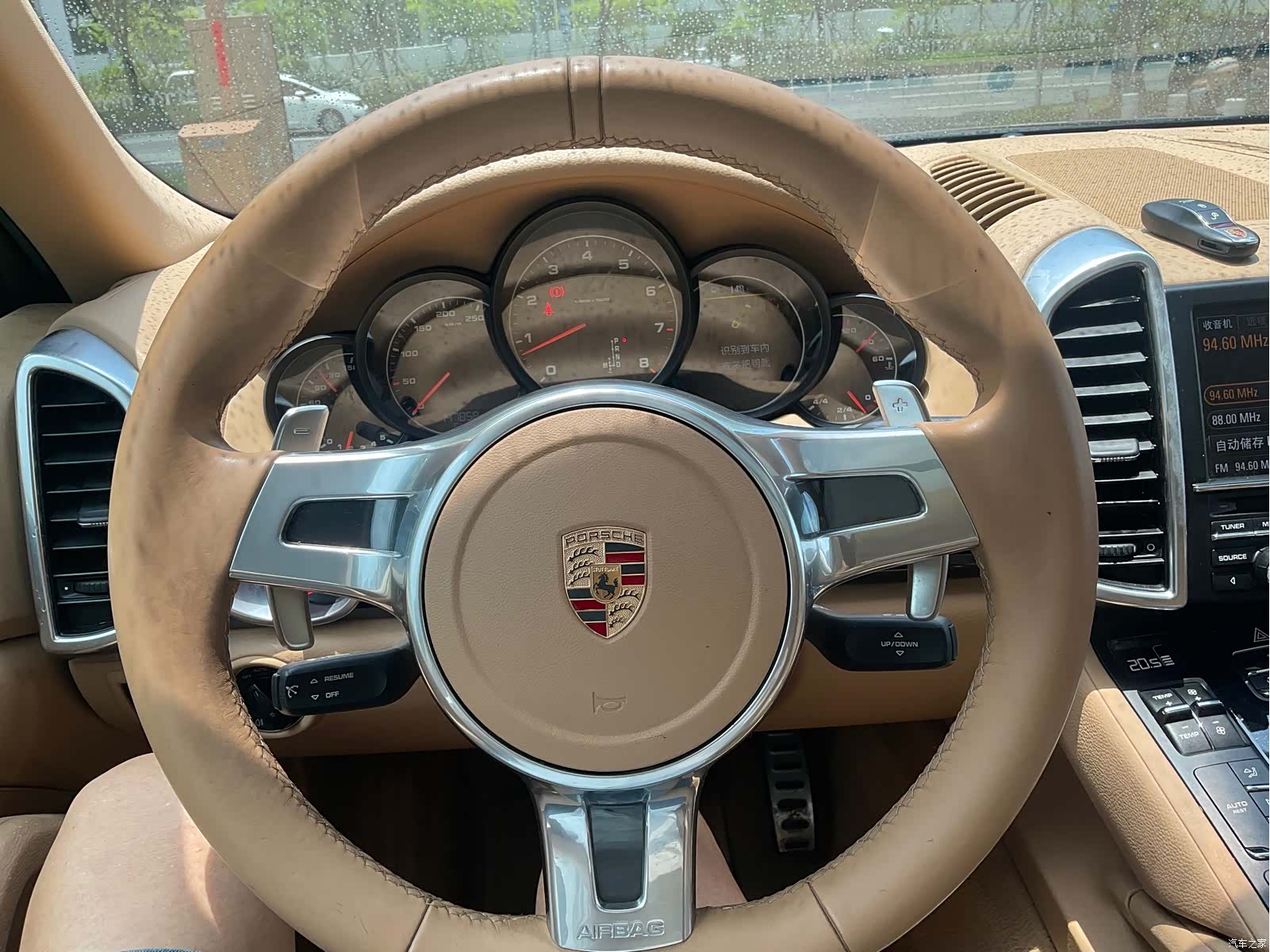 Porsche Cayenne, 2013 10
