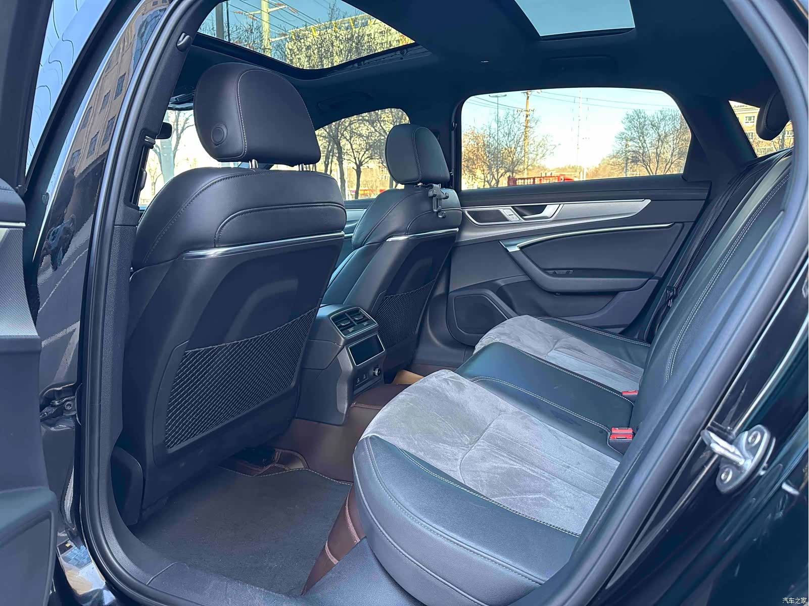 Audi A6L, 2024 все фото