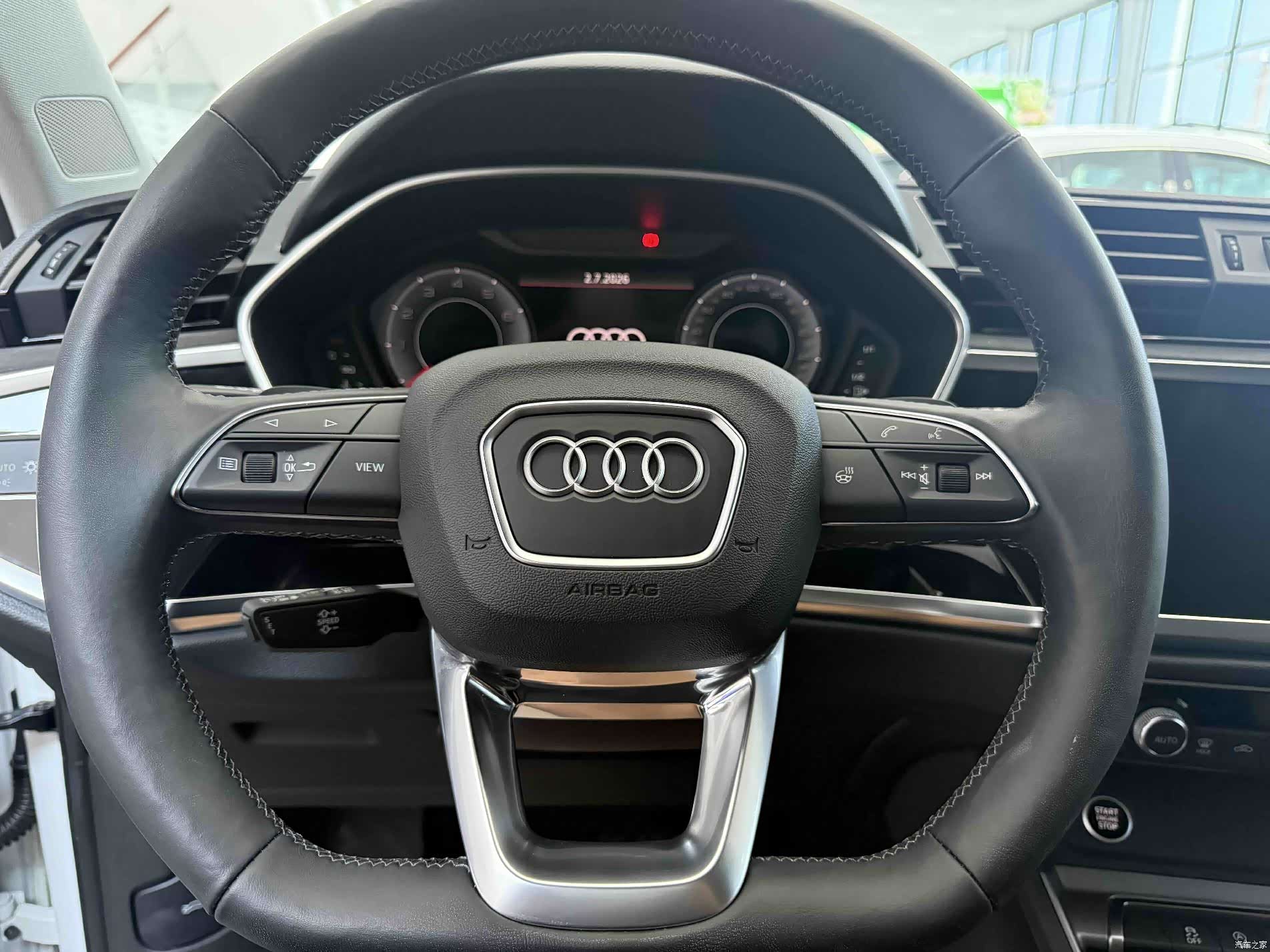 Audi Q3, 2022 14