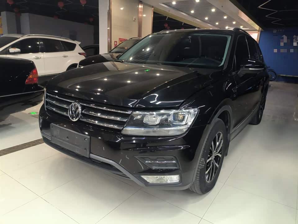 Volkswagen Tiguan L