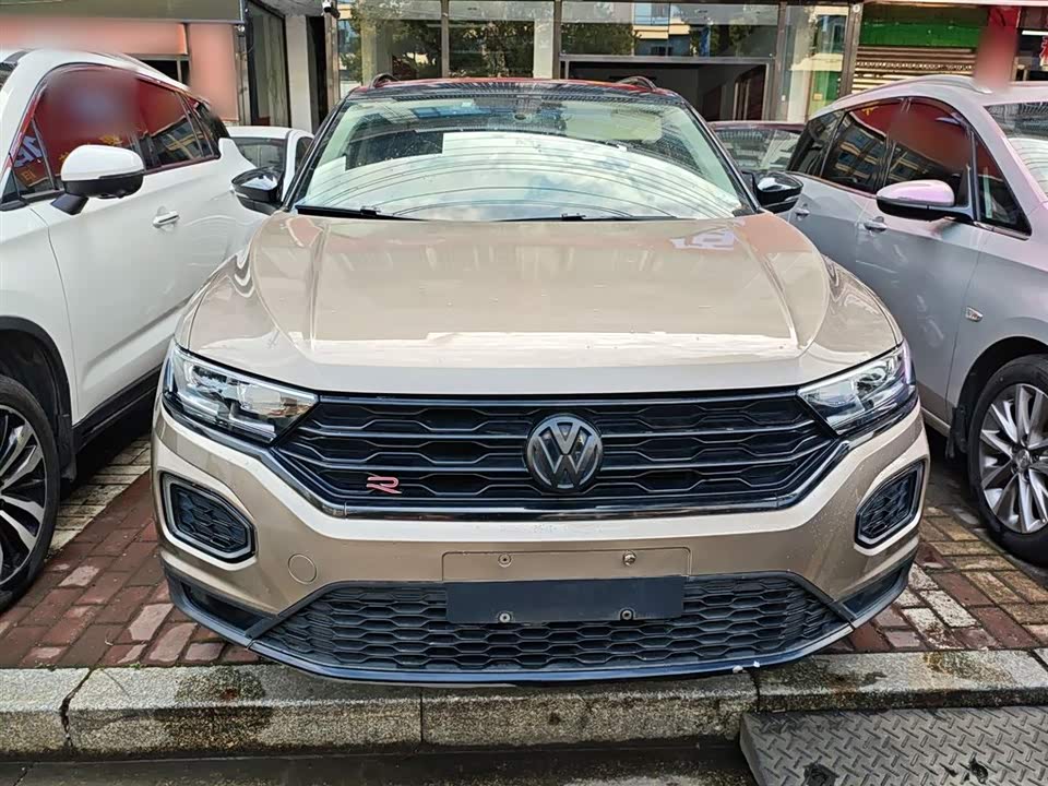 Volkswagen T-ROC exploring Songs