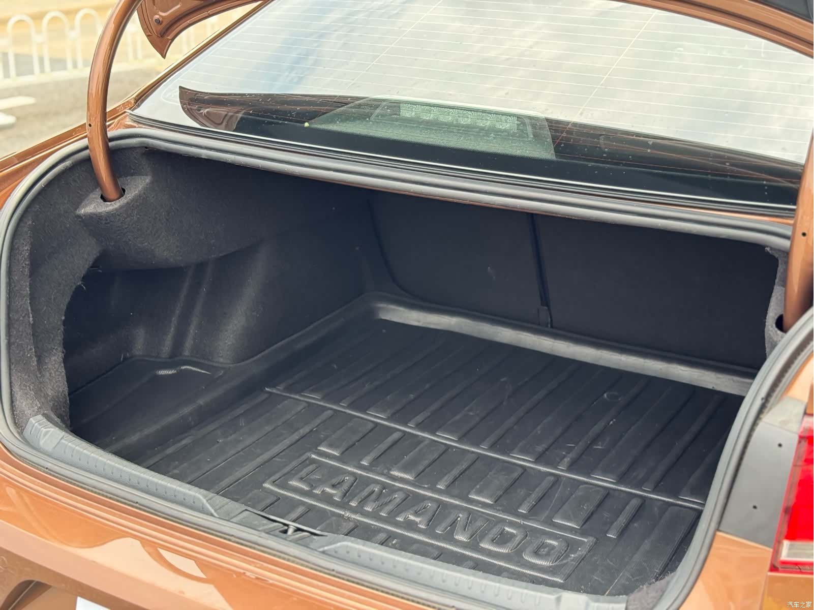 Volkswagen Lamando, 2018 29