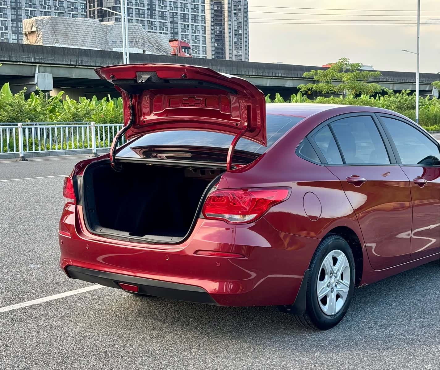 Chevrolet 320, 2018 14