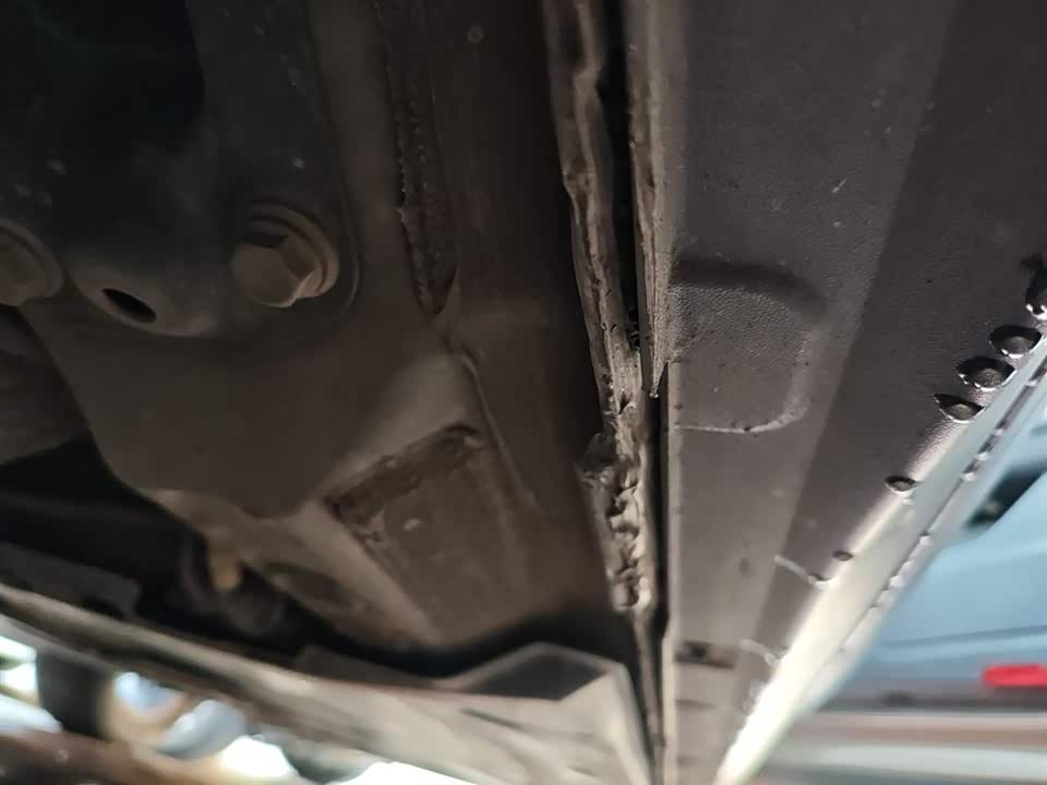 Volkswagen T-ROC exploring Songs