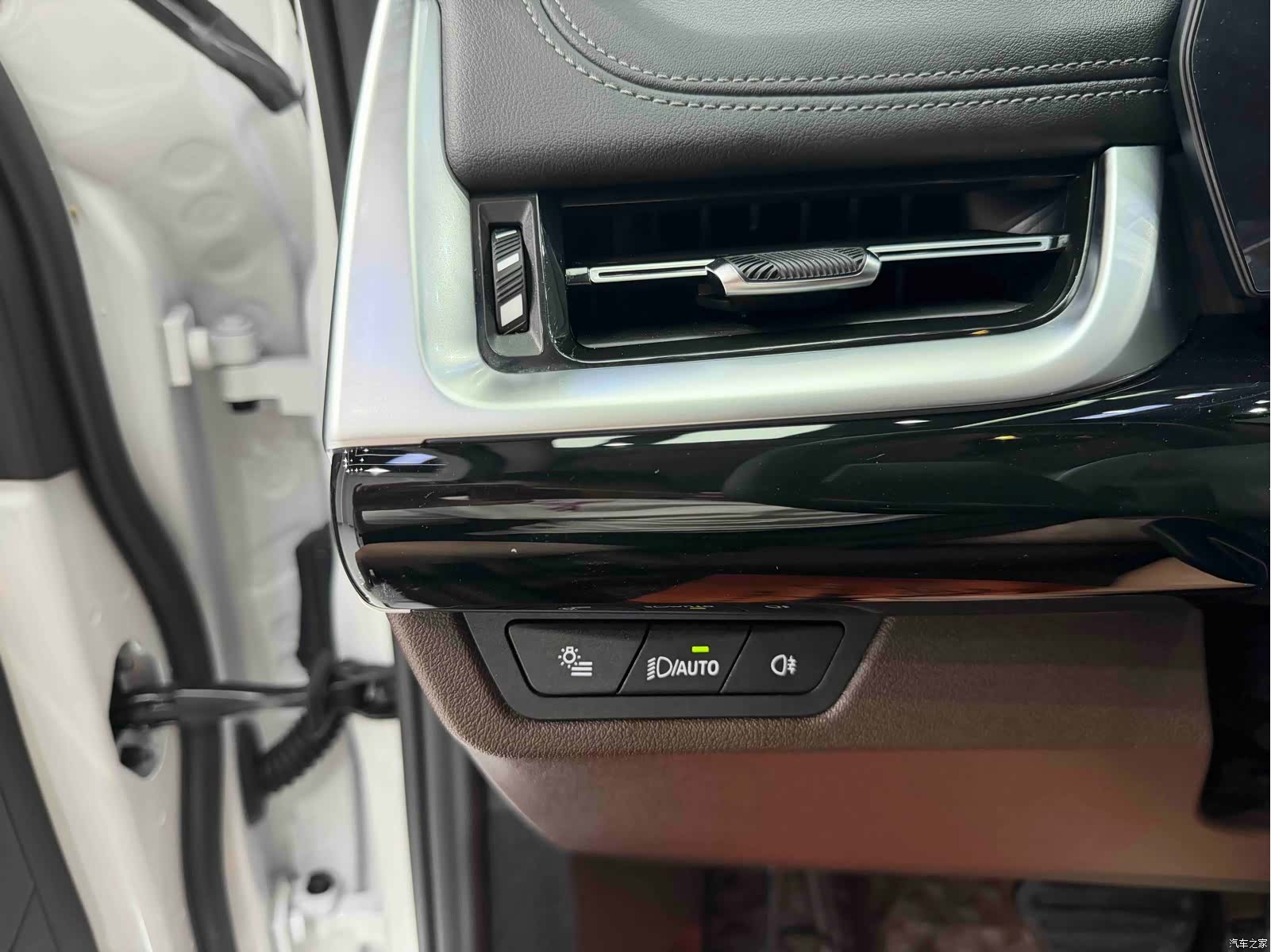 BMW X1, 2023 8