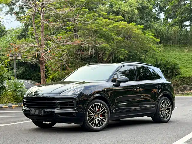 Porsche Cayenne 2020 — купить из Китая под заказ