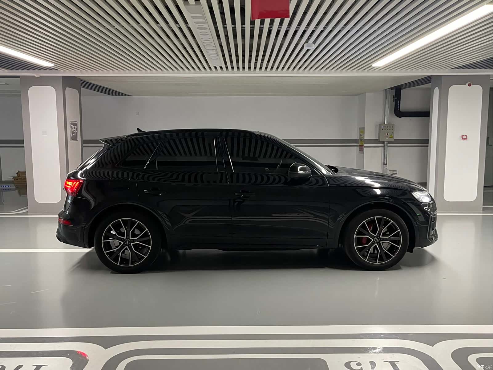 Audi Q5, 2022 24