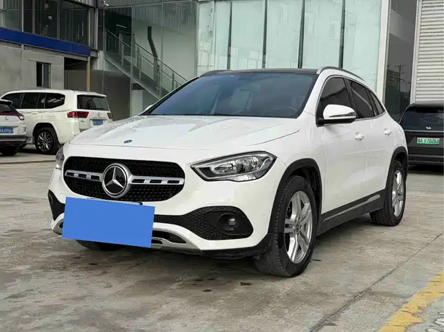 Mercedes-Benz GLA 2020 — купить из Китая под заказ