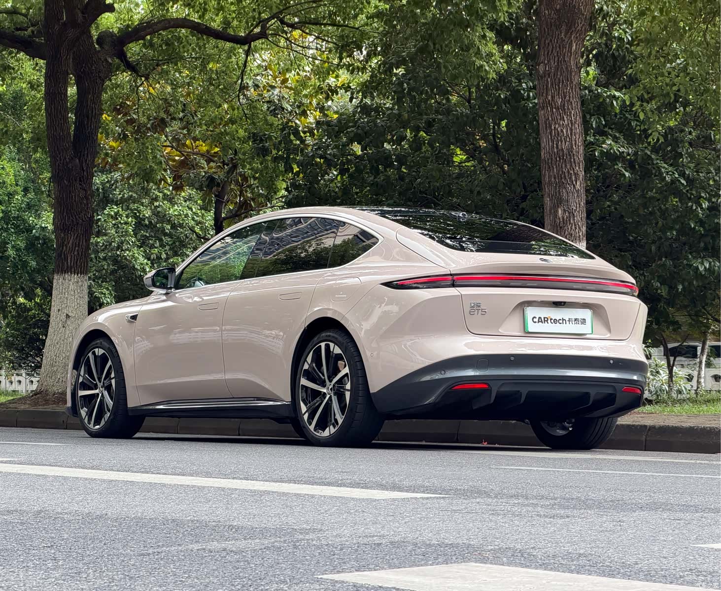 NIO ET5, 2023 15