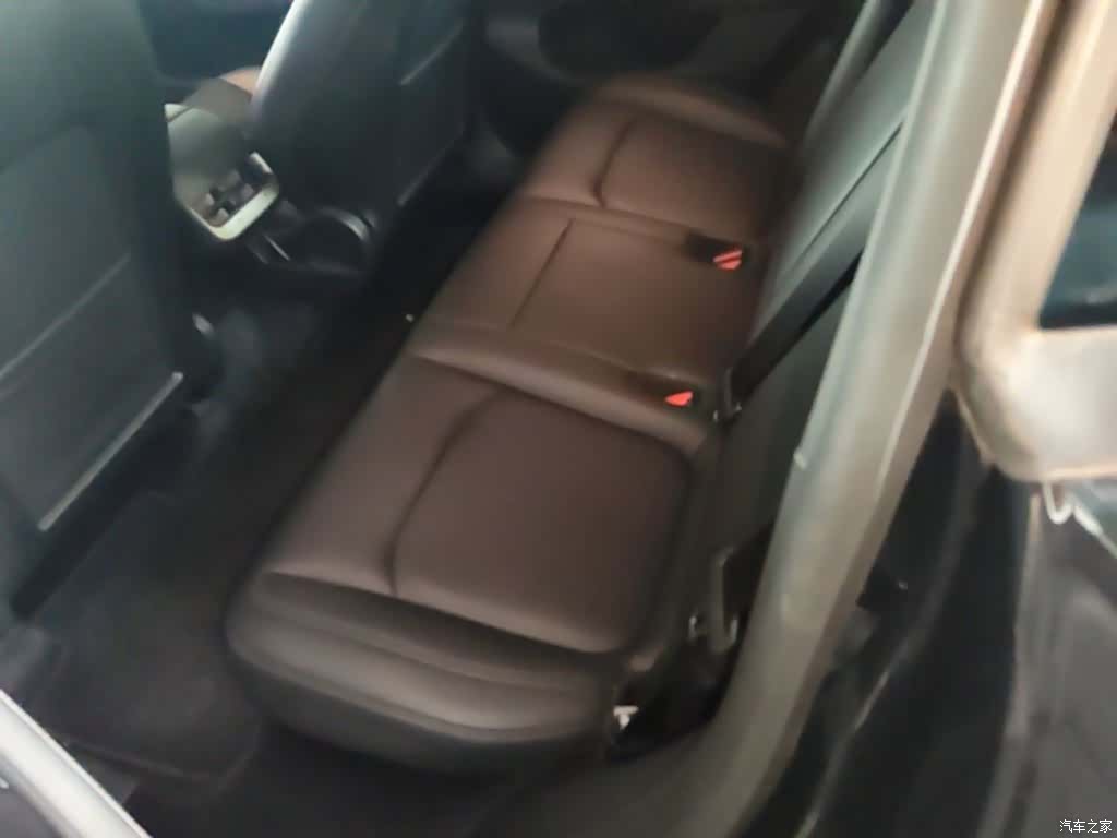 Tesla Model Y, 2021 17
