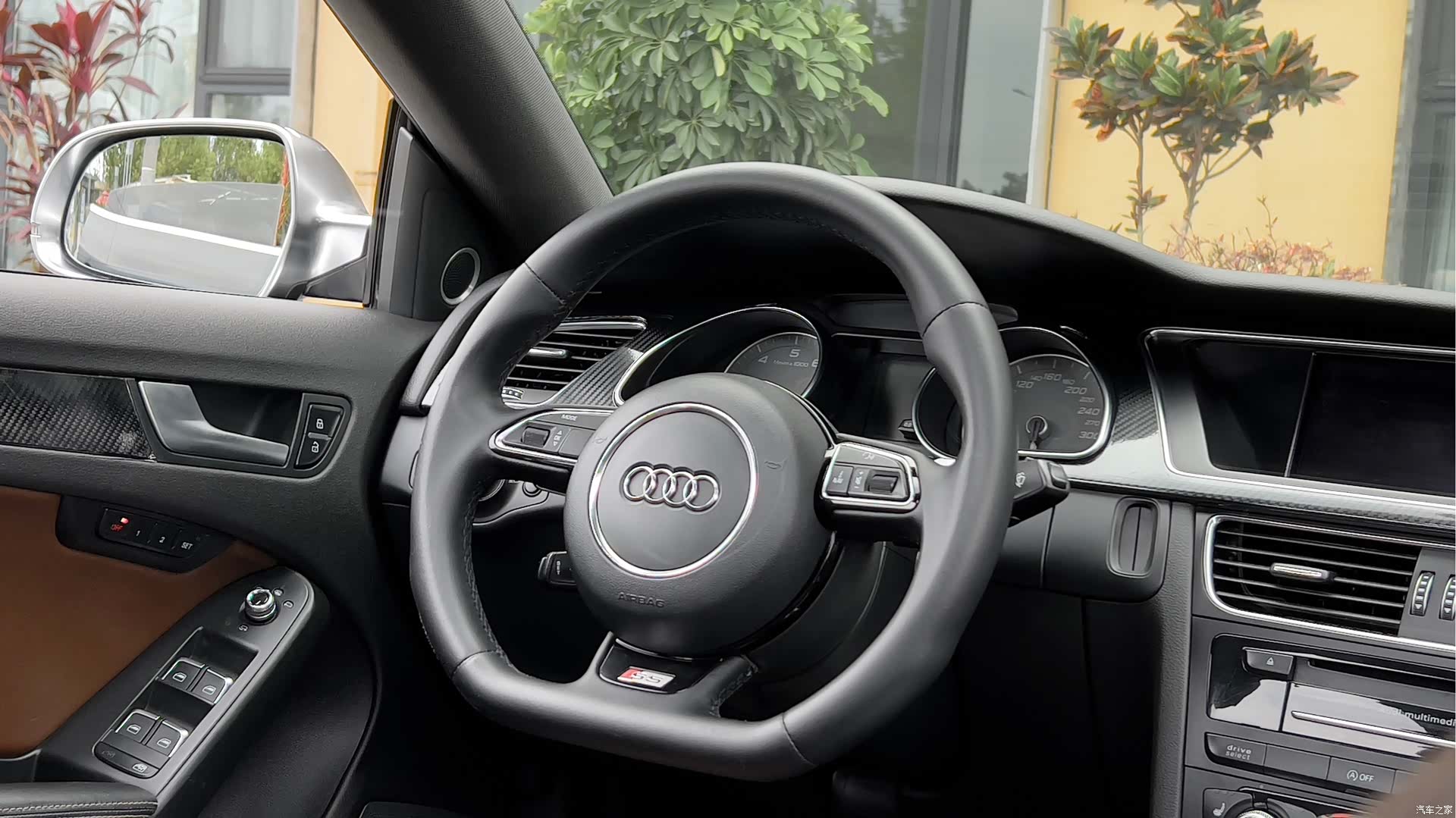 Audi S5, 2012 9