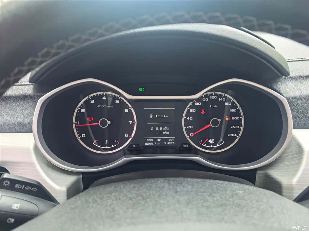 Geely Boyue, 2018 все фото