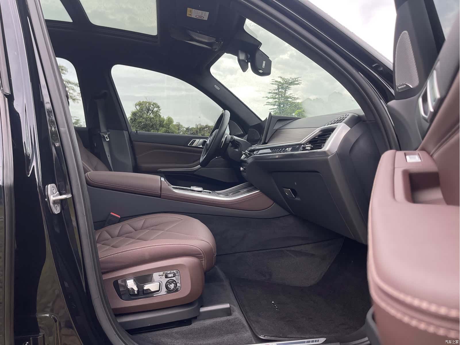 BMW X5, 2024 13