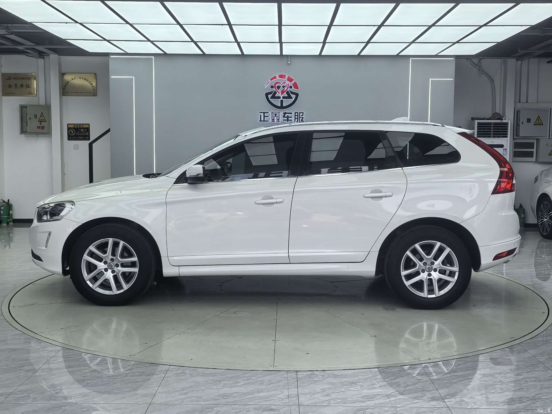 Volvo XC60, 2016 4