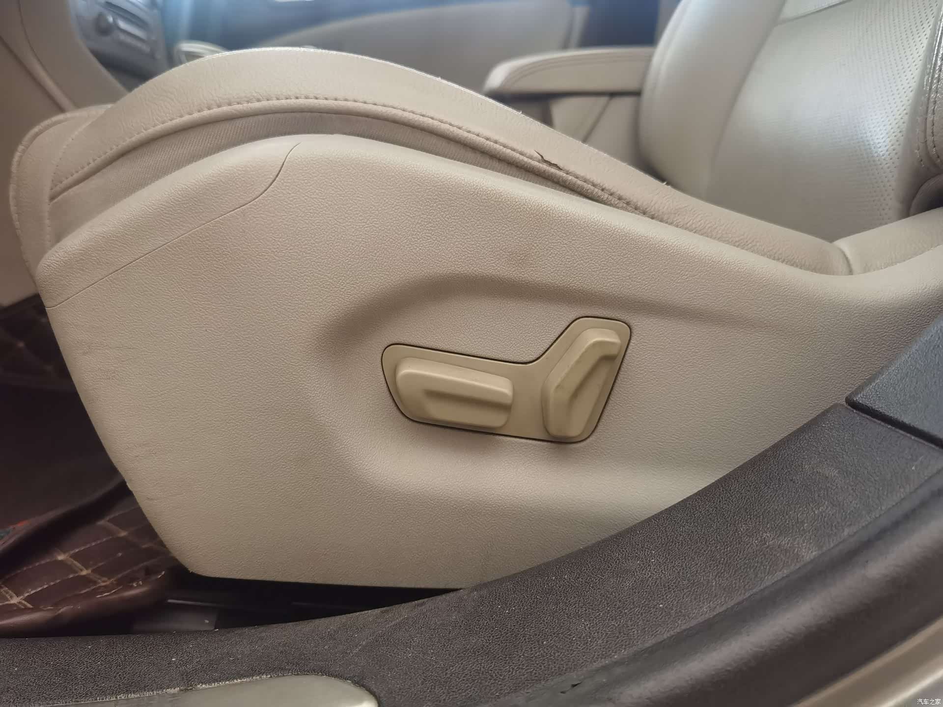 Citroen C5, 2011 17