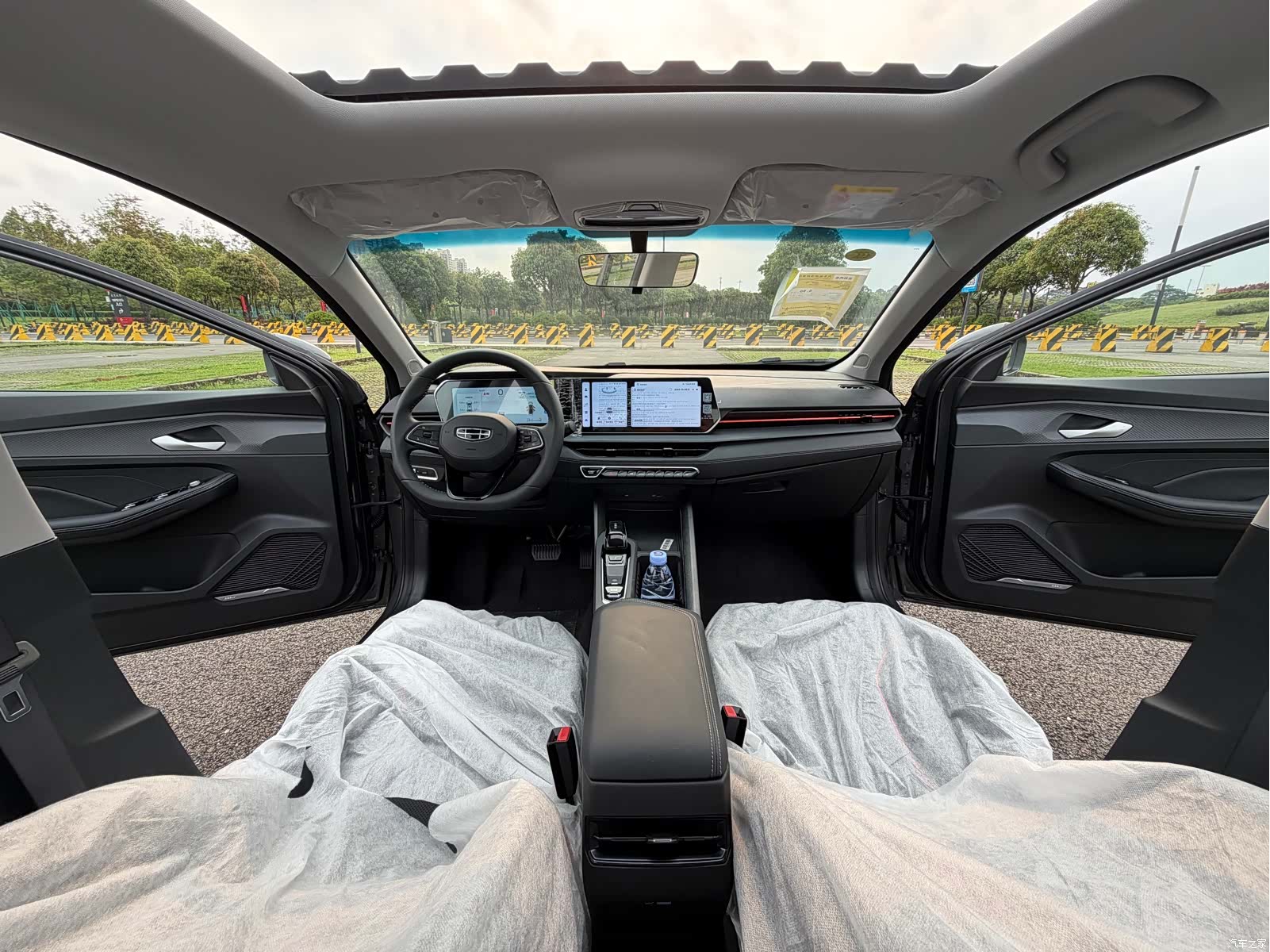 Geely Binray, 2026 26