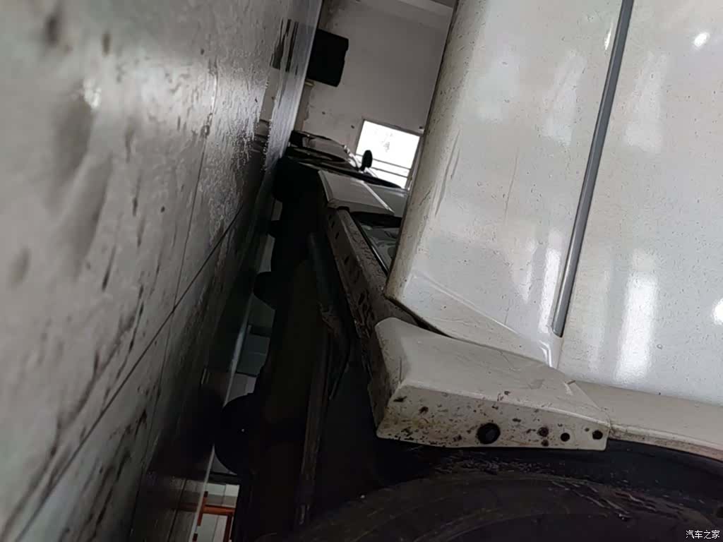 Nissan SL, 2017 21