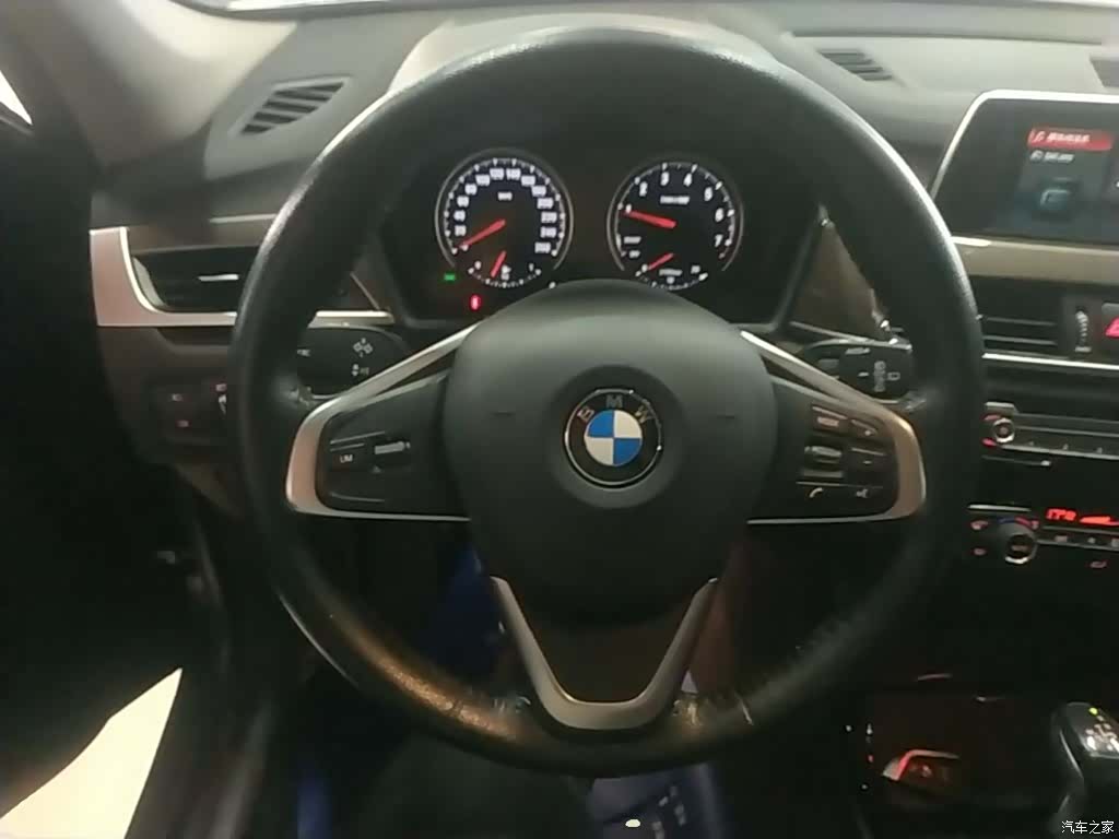 BMW X1, 2019 11