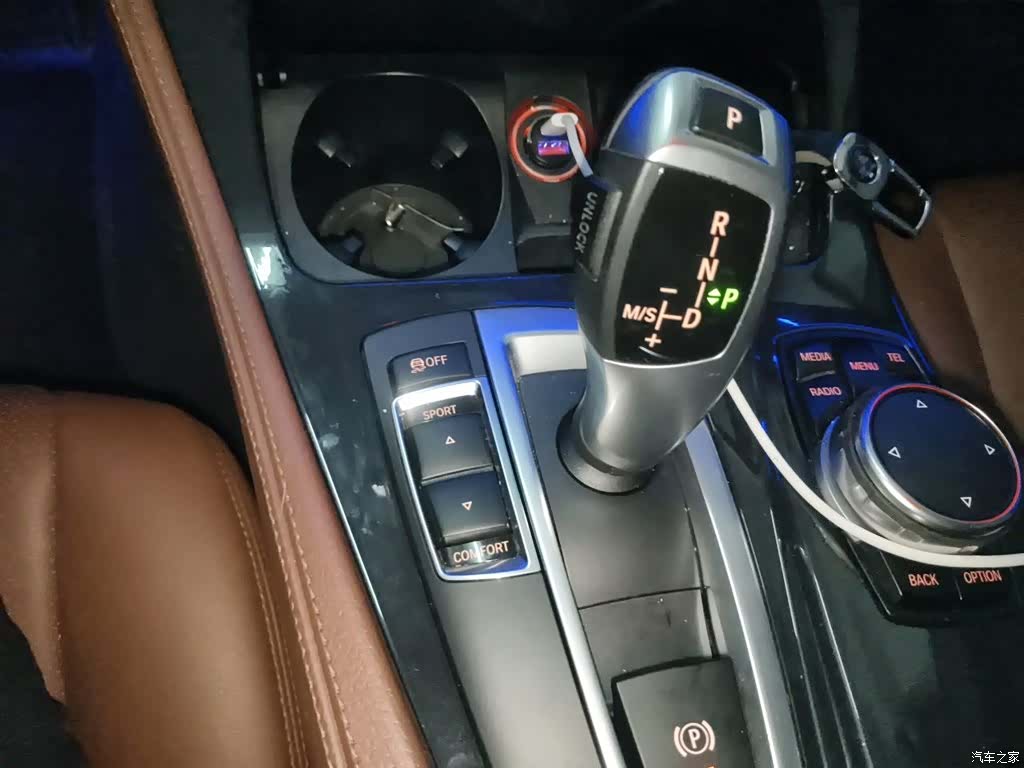 BMW 5 Series, 2016 11