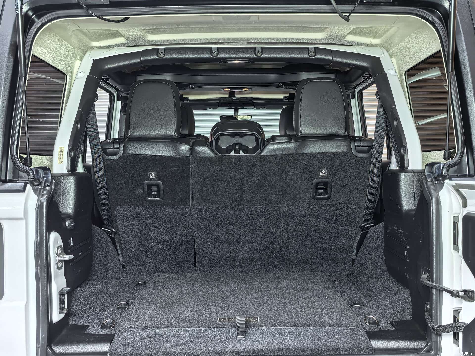 Jeep Wrangler, 2019 23