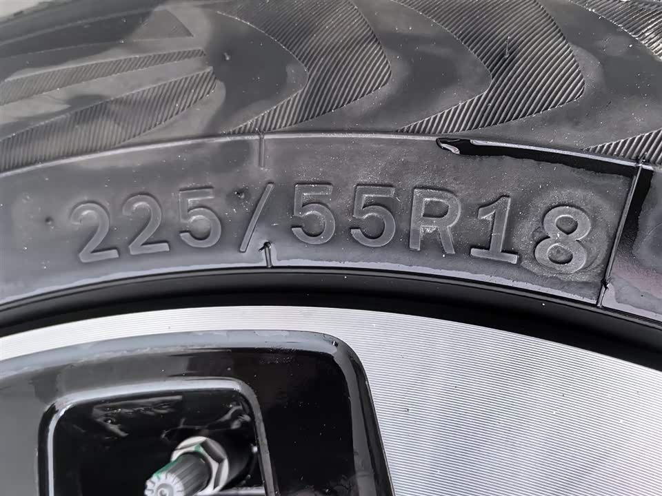 Geely Galaxy Galaxy E5