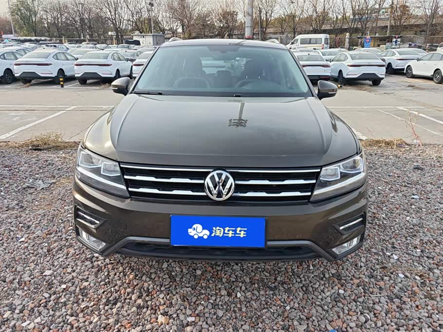 Volkswagen Tiguan L