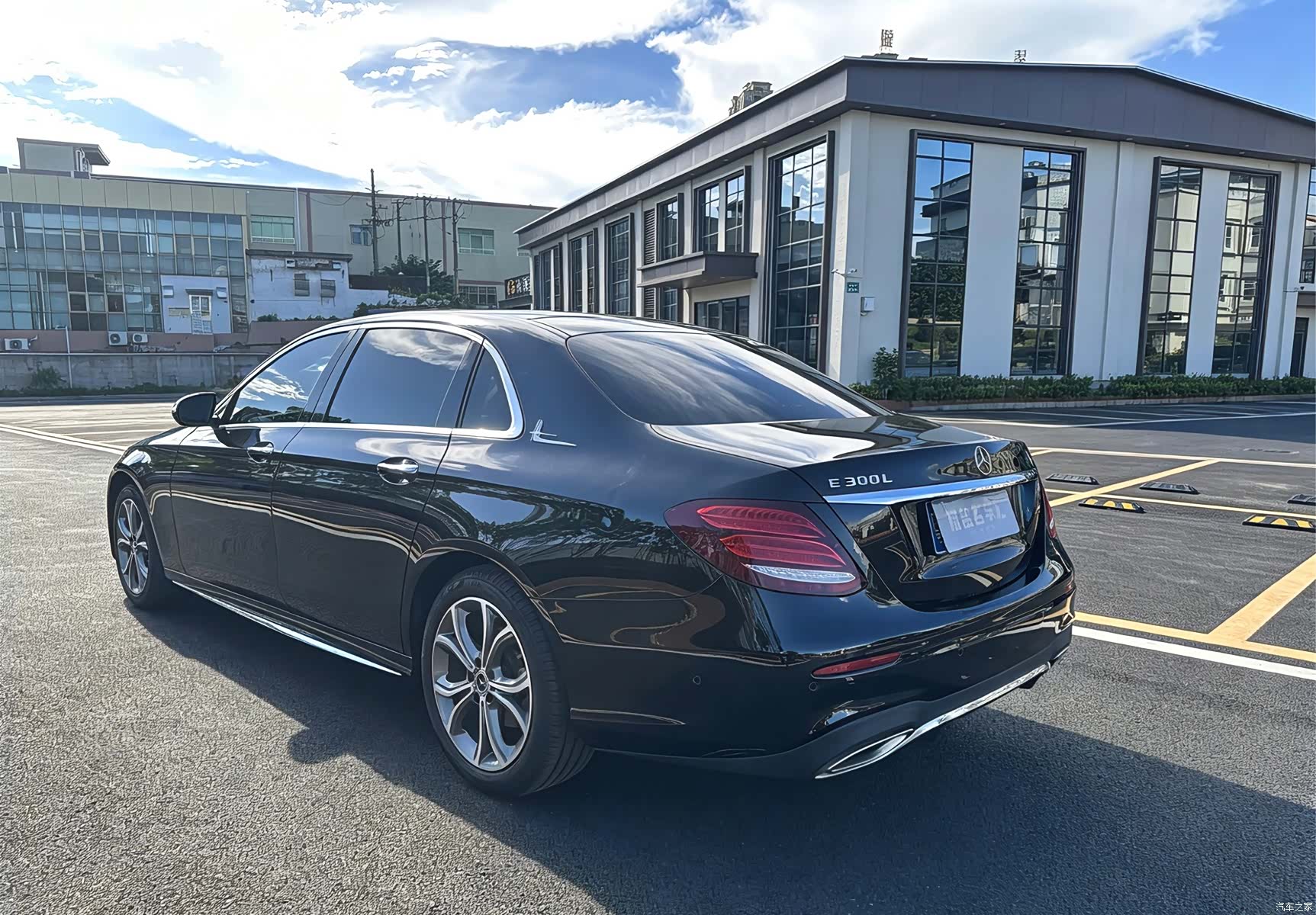 Mercedes-Benz E-Class, 2020 6