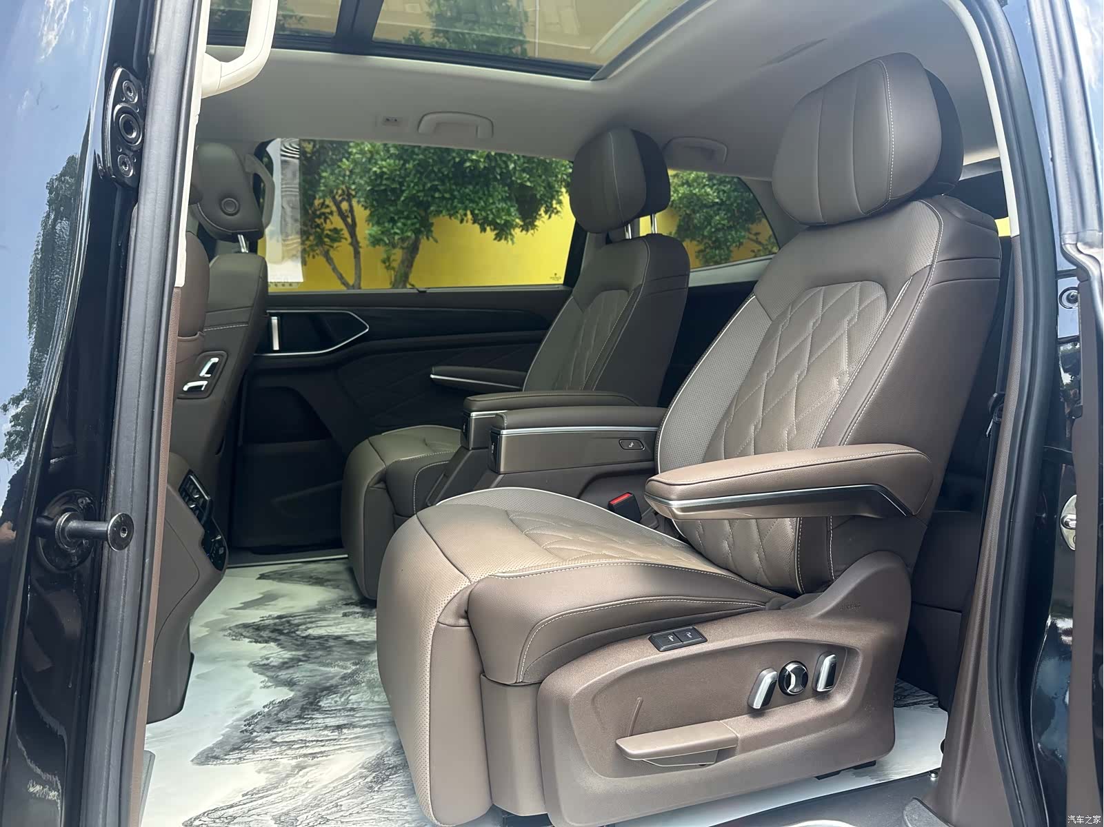 Volkswagen Viloran, 2023 11