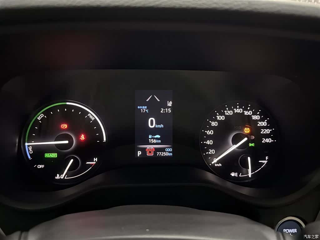 Toyota Granvia, 2024 9