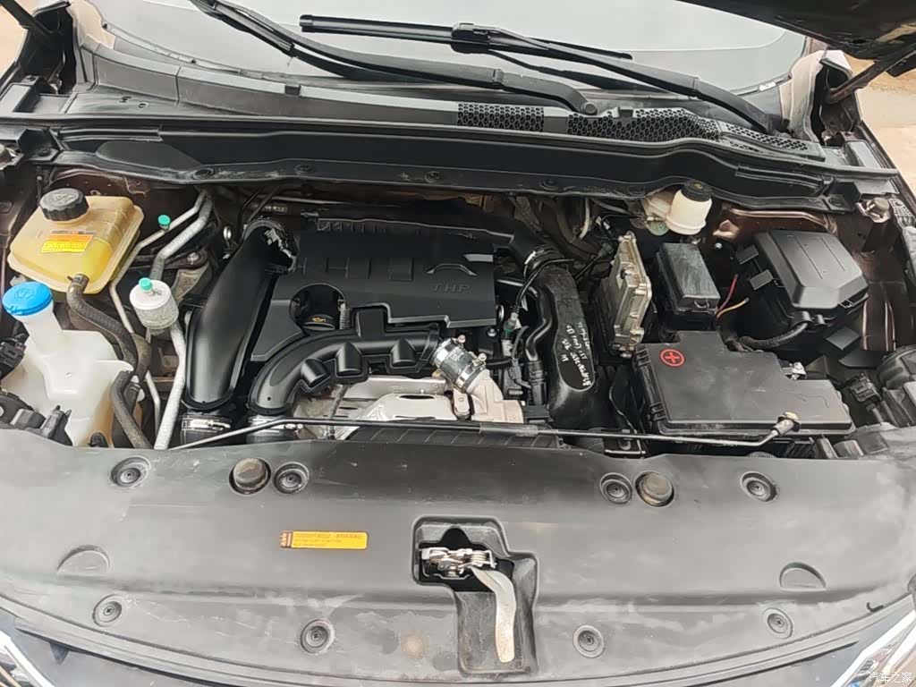 DongFeng AX7, 2018 20