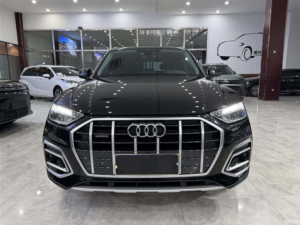 Audi Q5L, 2022 1
