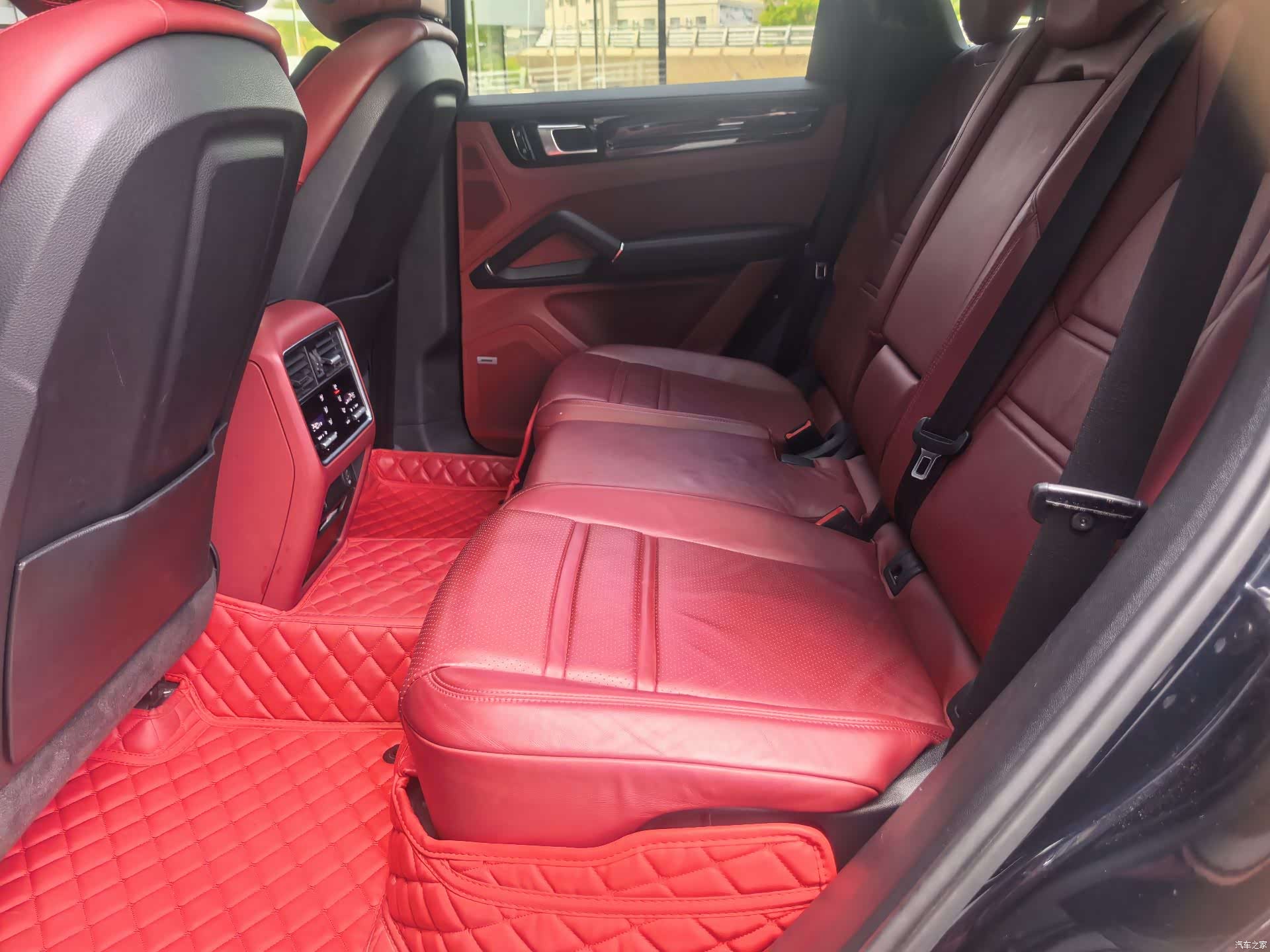 Porsche Cayenne, 2019 23