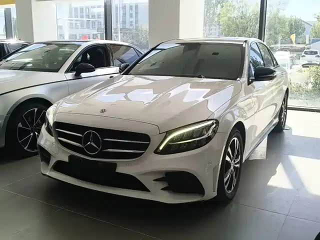 Mercedes-Benz C-Class 2019 — купить из Китая под заказ