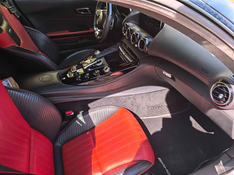 Mercedes-Benz AMG GT