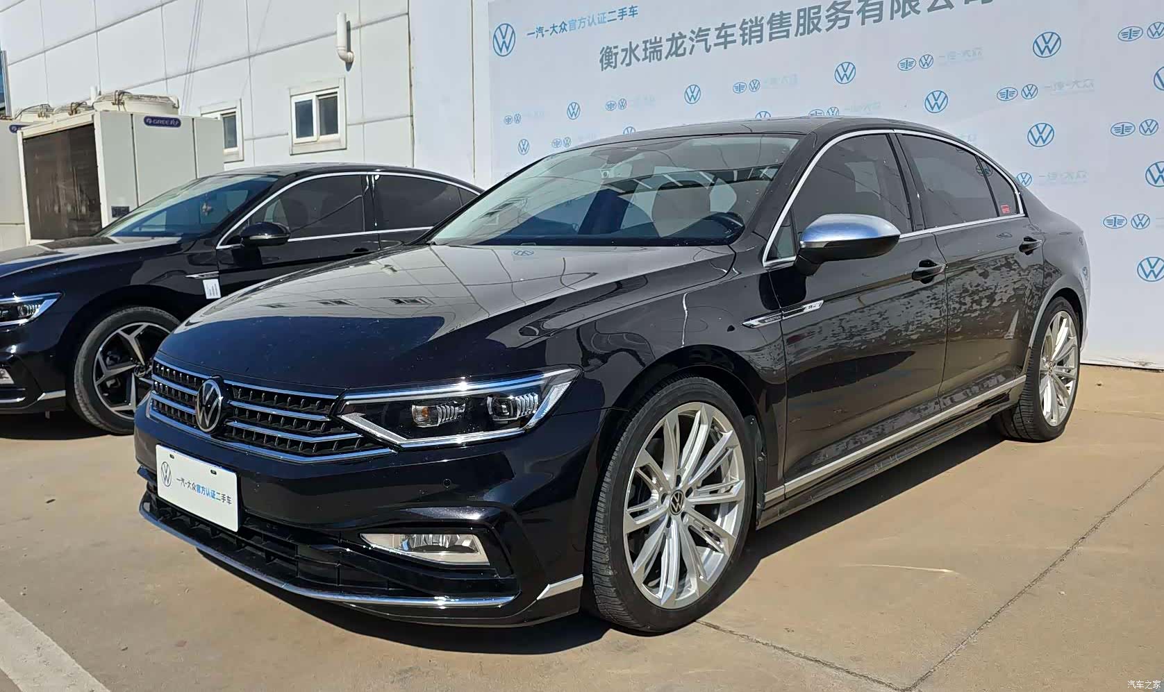 Volkswagen Magotan, 2025 2