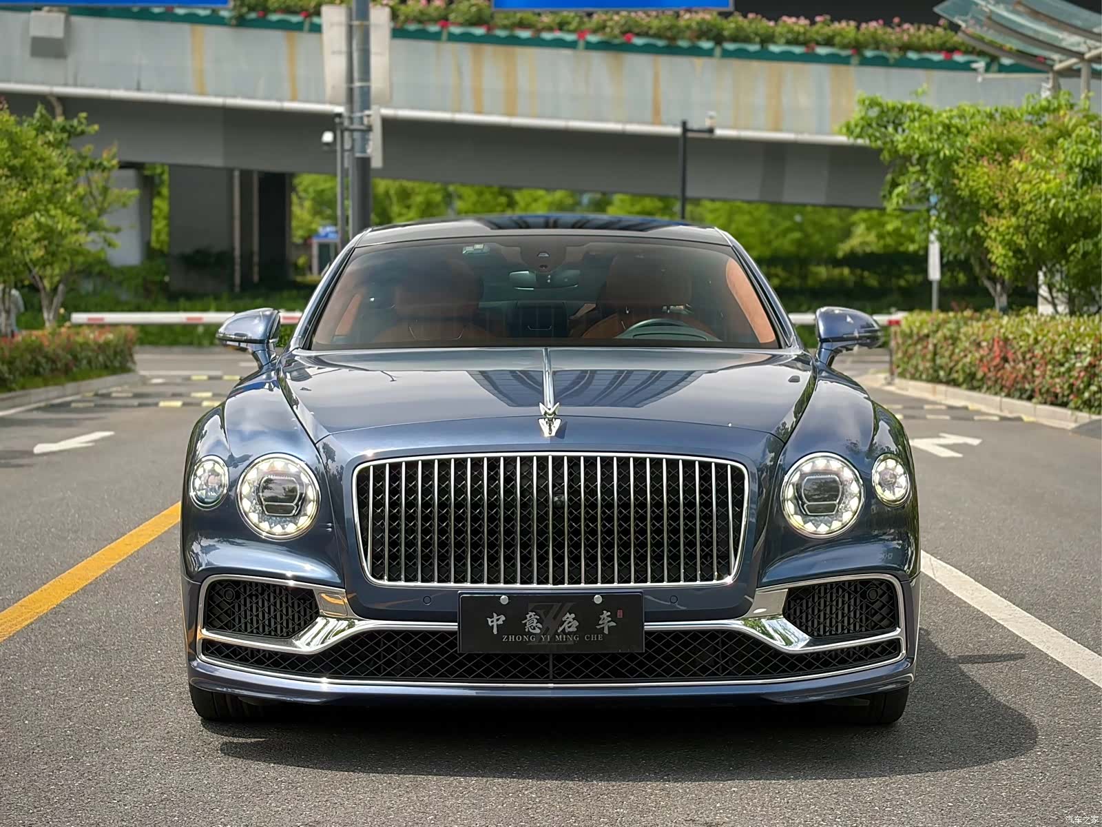 Bentley Flying Spur, 2021 2